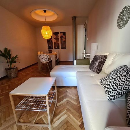 18 Torres Molino Apartman Zaragoza Kültér fotó