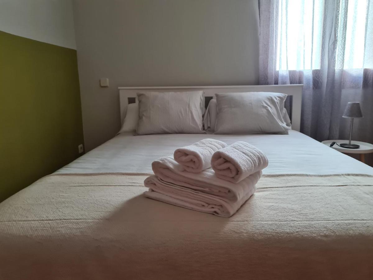 18 Torres Molino Apartman Zaragoza Kültér fotó