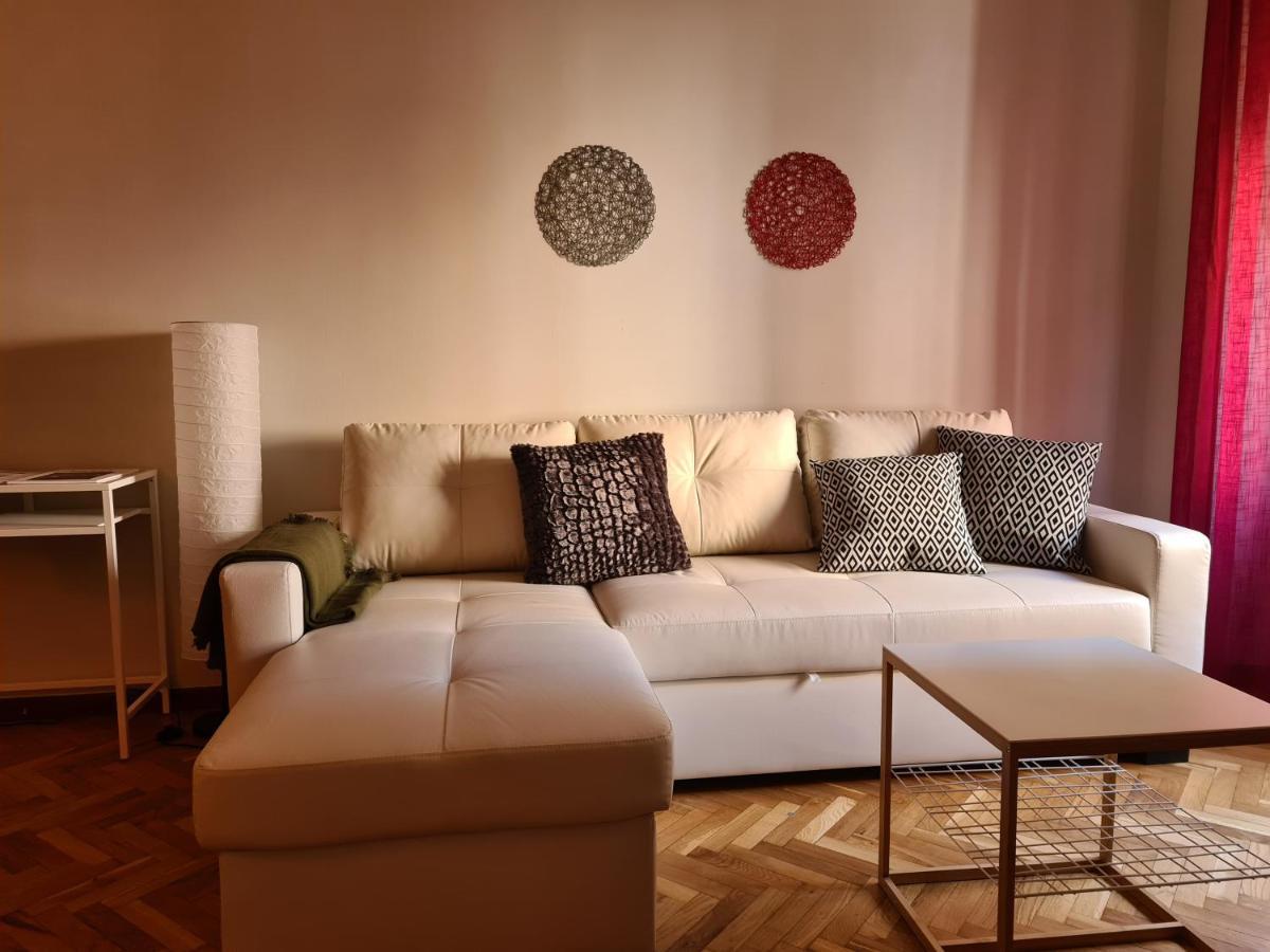 18 Torres Molino Apartman Zaragoza Kültér fotó