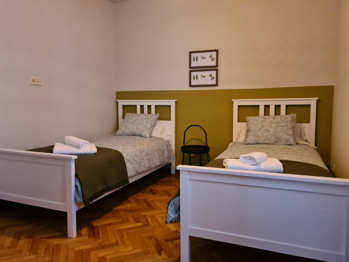 18 Torres Molino Apartman Zaragoza Kültér fotó