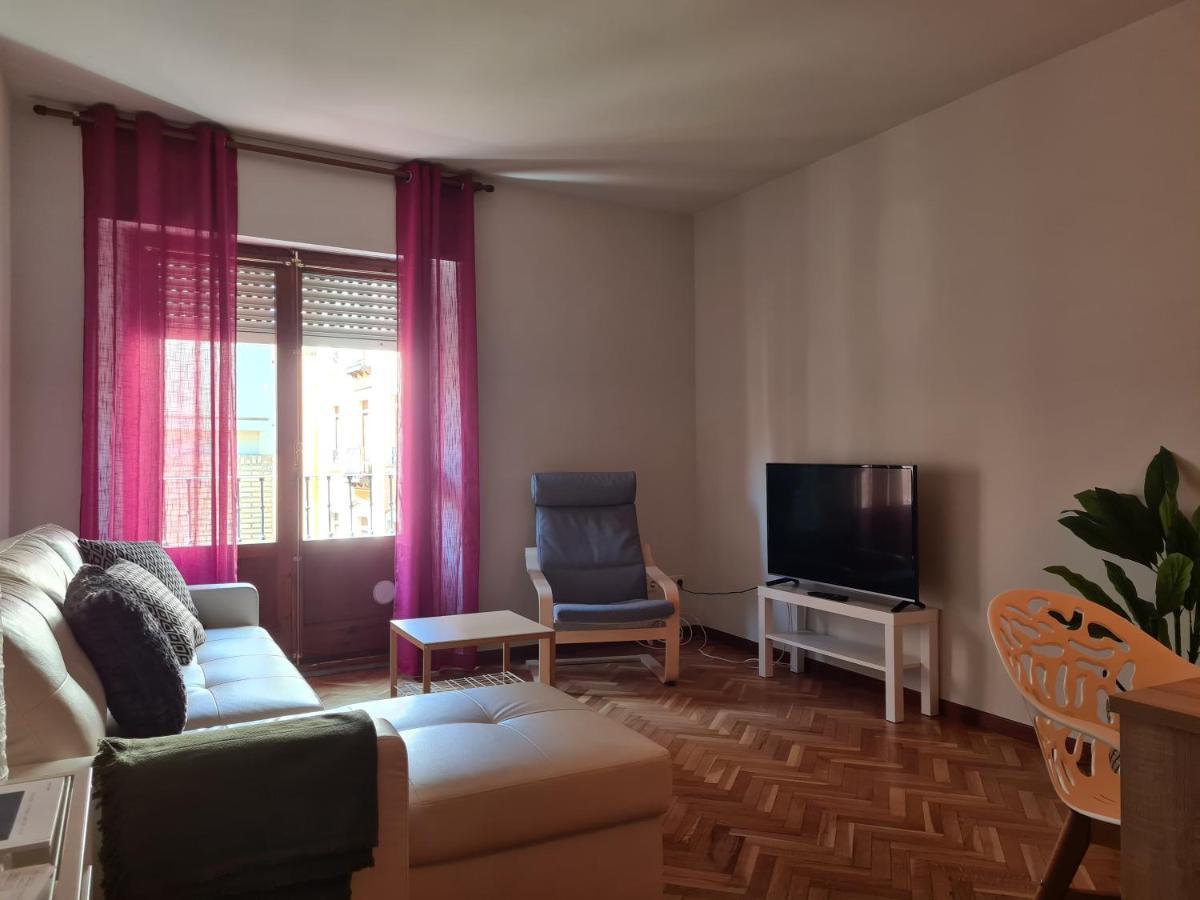 18 Torres Molino Apartman Zaragoza Kültér fotó